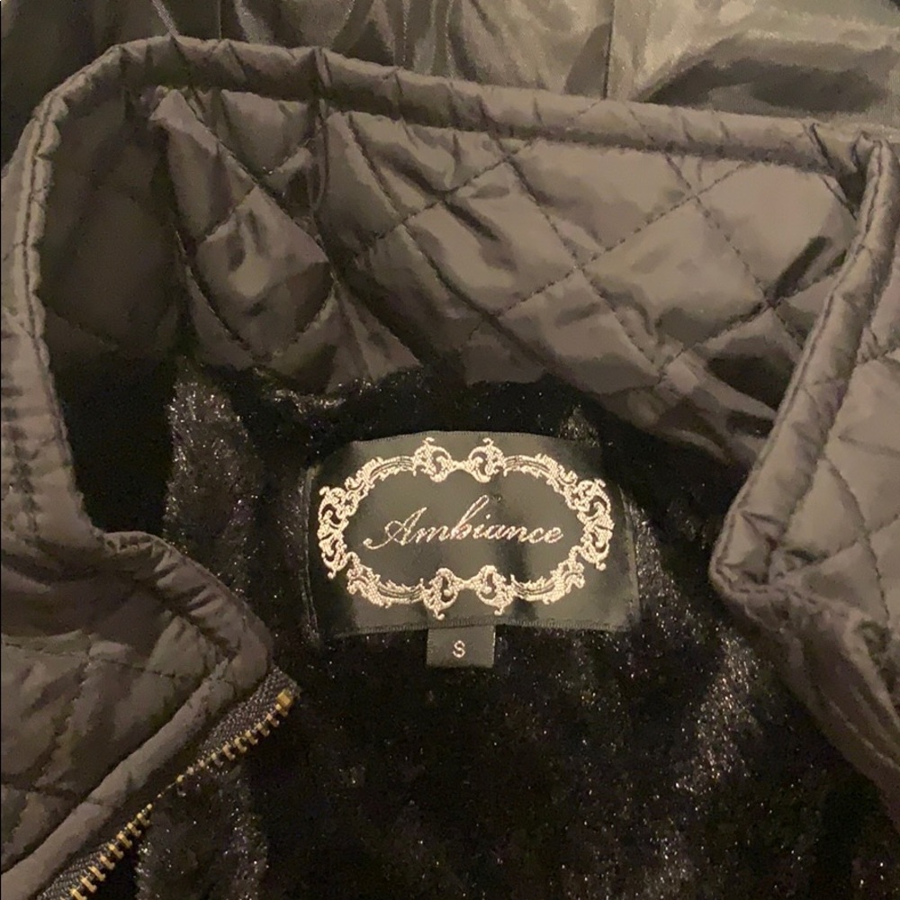 Jacket - Picture 4 of 8